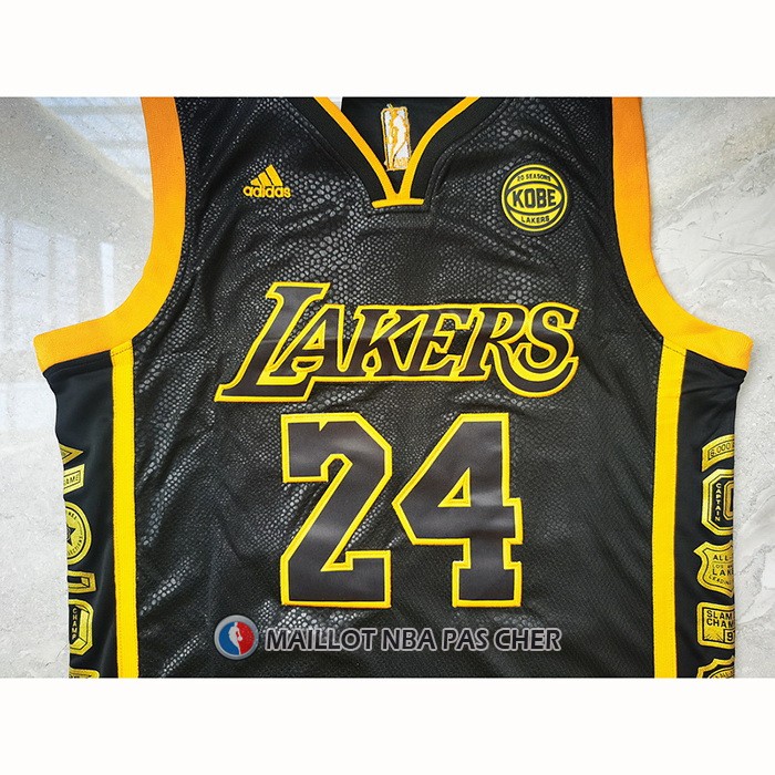 Maillot Los Angeles Lakers Kobe Bryant NO 24 Retired Noir